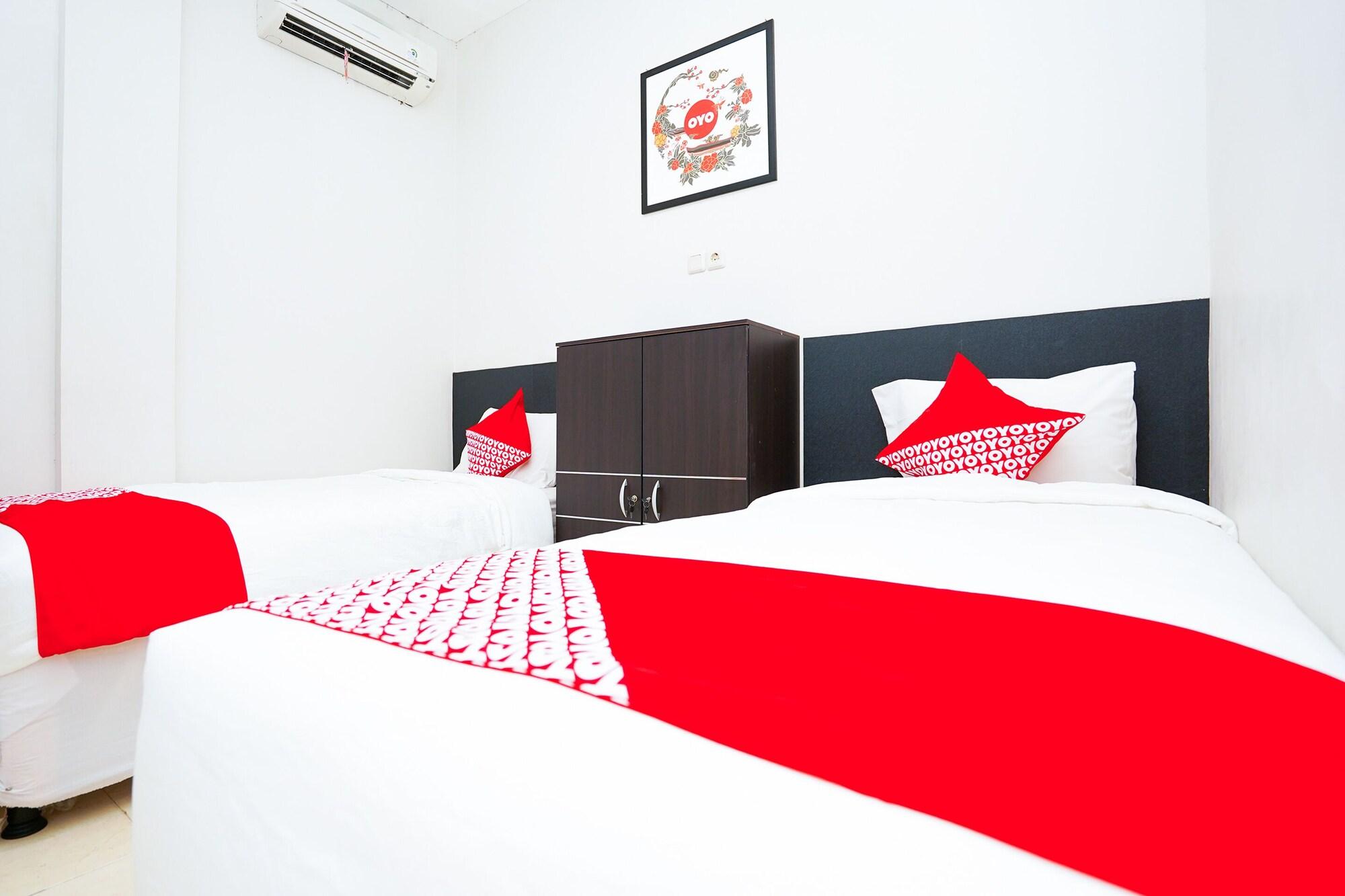 Oyo 450 Semampir Residence Surabaja Zewnętrze zdjęcie